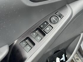 Hyundai IONIQ hybrid vaihtoauto