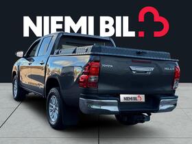 Toyota Hilux vaihtoauto