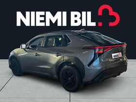 Toyota bZ4X vaihtoauto