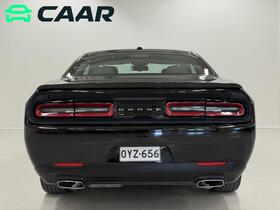 Dodge Challenger vaihtoauto