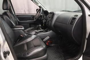 Ford Maverick vaihtoauto