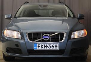 Volvo V70 vaihtoauto