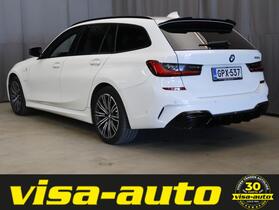 BMW 330 vaihtoauto