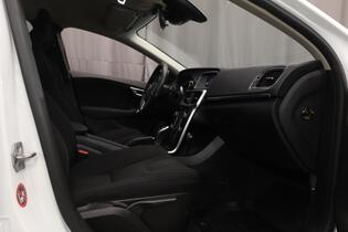 Volvo V40 Cross Country vaihtoauto