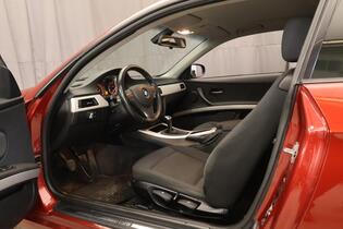 BMW 320 vaihtoauto