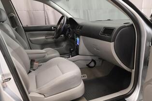 Volkswagen Bora vaihtoauto