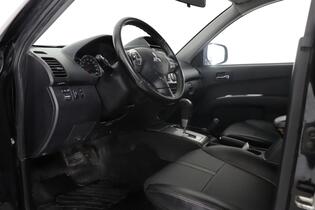 Mitsubishi L200 vaihtoauto
