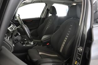 BMW 225 vaihtoauto