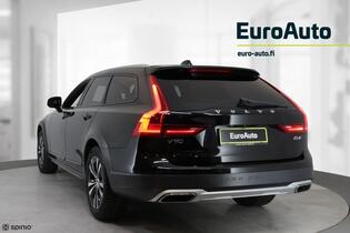 Volvo V90 Cross Country vaihtoauto