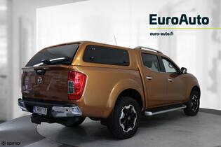 Nissan Navara vaihtoauto