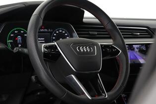 Audi Q8 e-tron vaihtoauto