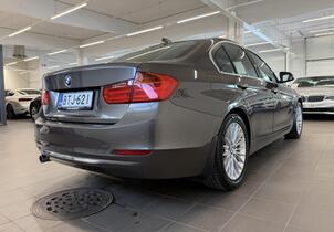 BMW 320 vaihtoauto