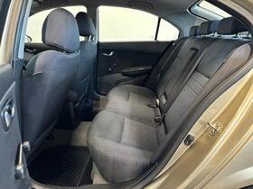 Nissan Primera vaihtoauto