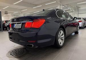 BMW 740 vaihtoauto