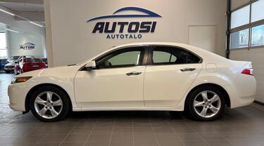 Honda Accord vaihtoauto