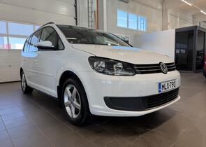 Volkswagen Touran vaihtoauto