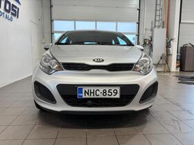 Kia Rio vaihtoauto
