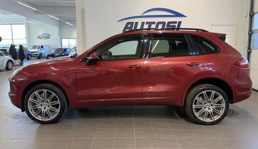 Porsche Cayenne vaihtoauto