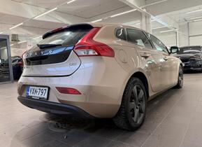 Volvo V40 vaihtoauto