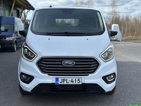 Ford Tourneo Custom vaihtoauto