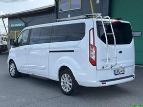 Ford Tourneo Custom vaihtoauto