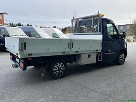 Nissan NV400 vaihtoauto