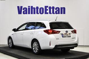Toyota Auris vaihtoauto