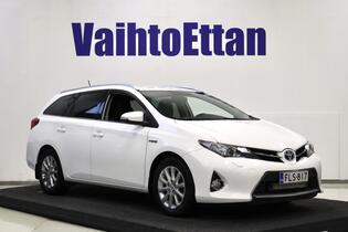 Toyota Auris vaihtoauto