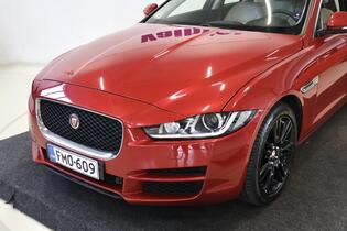 Jaguar XE vaihtoauto