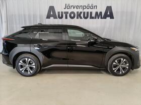 Toyota bZ4X vaihtoauto