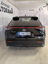 Toyota bZ4X vaihtoauto