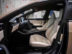 Tesla Model S vaihtoauto