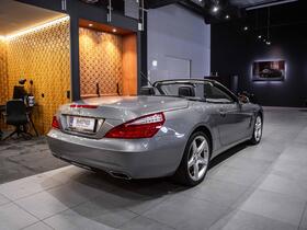 Mercedes-Benz SL vaihtoauto