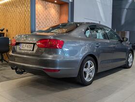 Volkswagen Jetta vaihtoauto