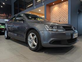 Volkswagen Jetta vaihtoauto