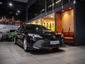 Toyota Camry vaihtoauto