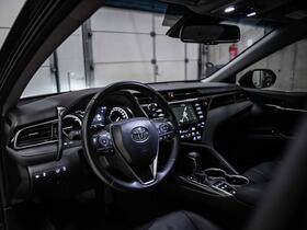 Toyota Camry vaihtoauto