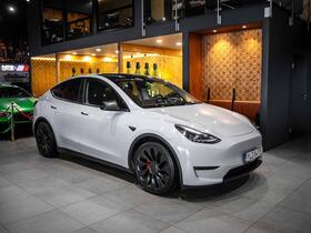 Tesla Model Y vaihtoauto