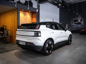 Volvo EX30 vaihtoauto