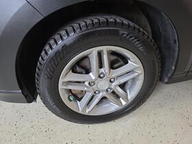 Hyundai Kona vaihtoauto