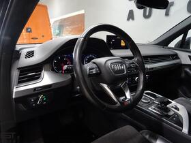 Audi Q7 vaihtoauto