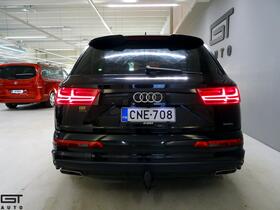 Audi Q7 vaihtoauto