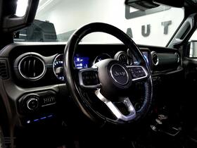 Jeep Wrangler vaihtoauto