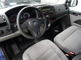 Volkswagen Caravelle vaihtoauto