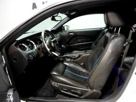 Ford USA Mustang vaihtoauto