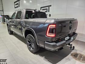 Dodge Ram vaihtoauto