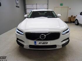 Volvo V90 Cross Country vaihtoauto