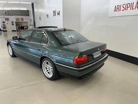 BMW 735 vaihtoauto