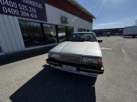 Volvo 740 vaihtoauto