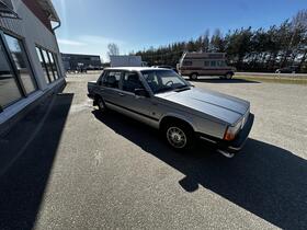 Volvo 740 vaihtoauto